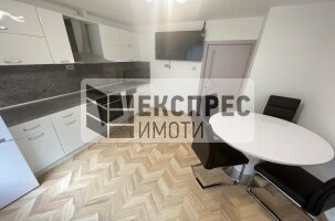 Обзаведен Двустаен апартамент, Окръжна болница