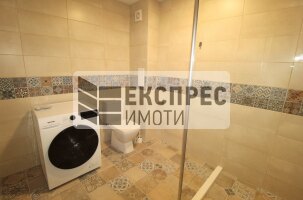 Нов, Обзаведен Двустаен апартамент, Гранд Мол Варна
