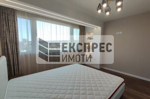  2 Schlafzimmer Wohnung, Chayka