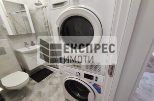  2 Schlafzimmer Wohnung, Chayka