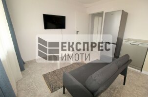 Нов, Обзаведен Двустаен апартамент, Гранд Мол Варна