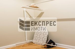 Обзаведен Тристаен апартамент, Център