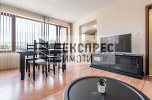  2 bedroom apartment, Greek area