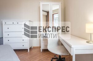  2 bedroom apartment, Greek area