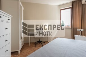 2 bedroom apartment, Greek area
