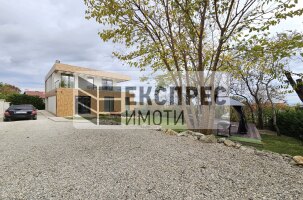 Обзаведена, Луксозна Къща, м-т Траката