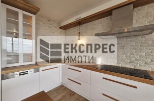 Обзаведена, Луксозна Къща, м-т Траката