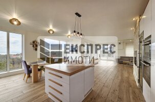 Обзаведена, Луксозна Къща, м-т Траката