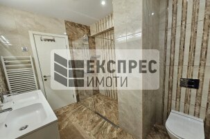 Обзаведена, Луксозна Къща, м-т Траката