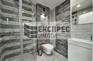 Обзаведена, Луксозна Къща, м-т Траката