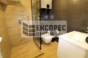 Нов, Обзаведен Двустаен апартамент, Окръжна болница