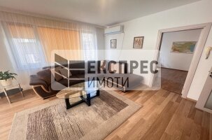 Furnished 2 bedroom apartment, Center
