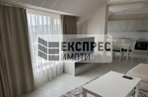 Обзаведен, Нов, Луксозен Тристаен апартамент, м-т Кабакум