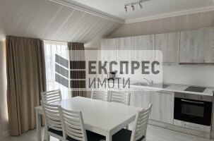 Обзаведен, Нов, Луксозен Тристаен апартамент, м-т Кабакум