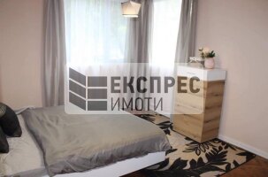 Нов, Обзаведен Тристаен апартамент, Център