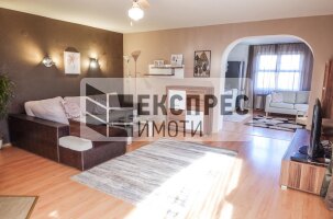Furnished 2 Schlafzimmer Wohnung, Breeze