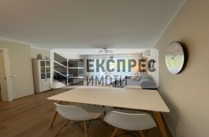 Обзаваден Двустаен апартамент, Спортна зала