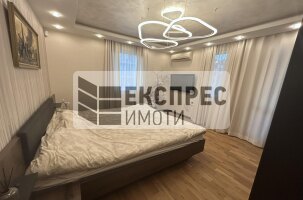 furnished 2 bedroom apartment, Center