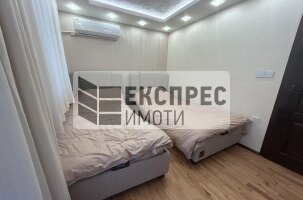 furnished 2 bedroom apartment, Center