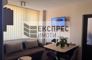 Нов, Обзаведен Двустаен апартамент, Център