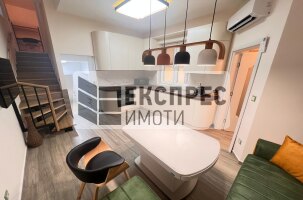 Нов Луксозен Тристаен апартамент, Център