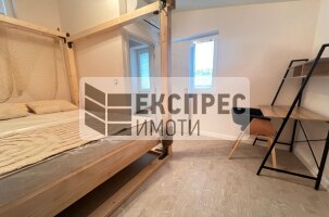Нов Луксозен Тристаен апартамент, Център