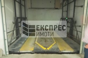  Parking, Regional hospital