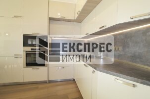 Нов, Луксозно, Обзаведен Двустаен апартамент, Бриз