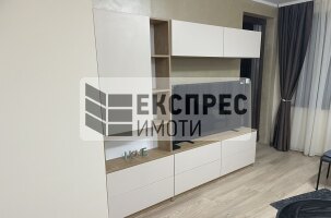 Нов, Обзаведен Двустаен апартамент, Гранд Мол Варна