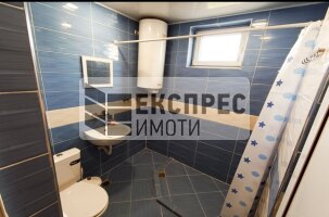 Furnished 3 bedroom apartment, Center