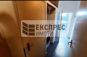 Furnished 3 bedroom apartment, Center