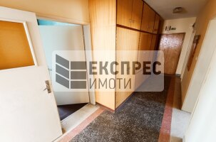 Furnished 3 bedroom apartment, Center