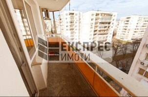 Furnished 3 bedroom apartment, Center