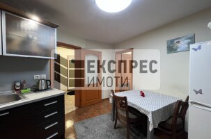 Нов, Обзаведен Тристаен апартамент, м-т Евксиноград