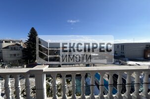 Нов, Обзаведен Тристаен апартамент, м-т Евксиноград