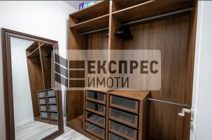 Обзаведен, Нов, Луксозен Тристаен апартамент, м-т Кабакум