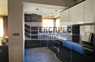 Обзаведен Тристаен апартамент, Бриз