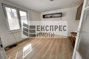Unmöbliert, 1 Schlafzimmer Wohnung, Farmers' Market
