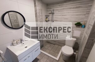 Обзаведен Тристаен апартамент, Център