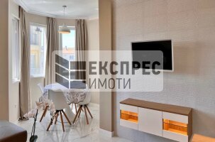  1 Schlafzimmer Wohnung, Opera Varna