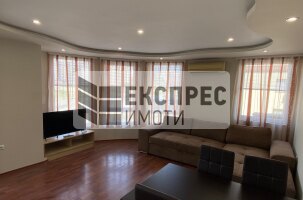 Обзаведен, Двустаен апартамент, Лятно кино Тракия