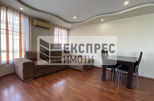 Обзаведен, Двустаен апартамент, Лятно кино Тракия