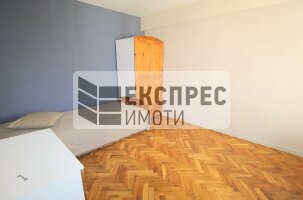 Обзаведен Тристаен апартамент, Център