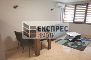 Furnished 2 bedroom apartment, Center
