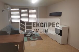 Furnished 2 bedroom apartment, Center