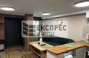 Обзавeден Двустаен апартамент, Окръжна болница