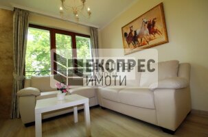 Luxury, Furnished 2 bedroom apartment, Regional hospital