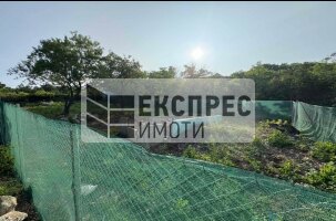  Grundstück, Vinitsa