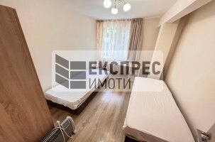 Furnished 2 bedroom apartment, Center