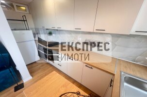 Furnished, Newly Refurbished 1 bedroom apartment, Regional hospital